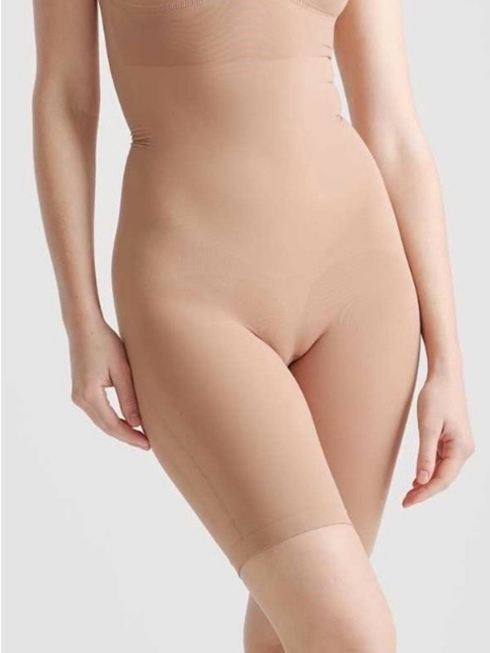 NWT Quince Seamless Mid-Thigh Shaping Bodysuit Clay Shapewear M